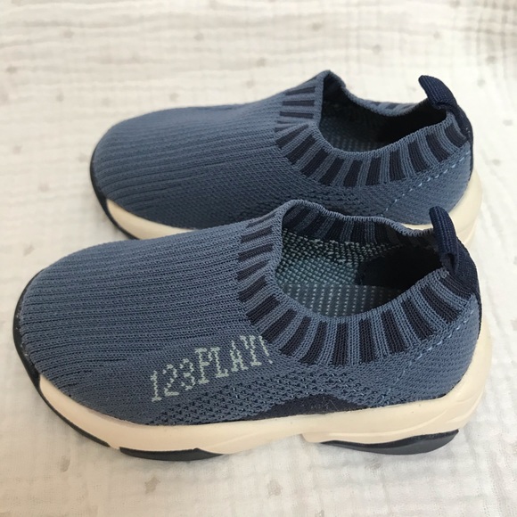 Zara pull on sock sneakers - Picture 2 of 8